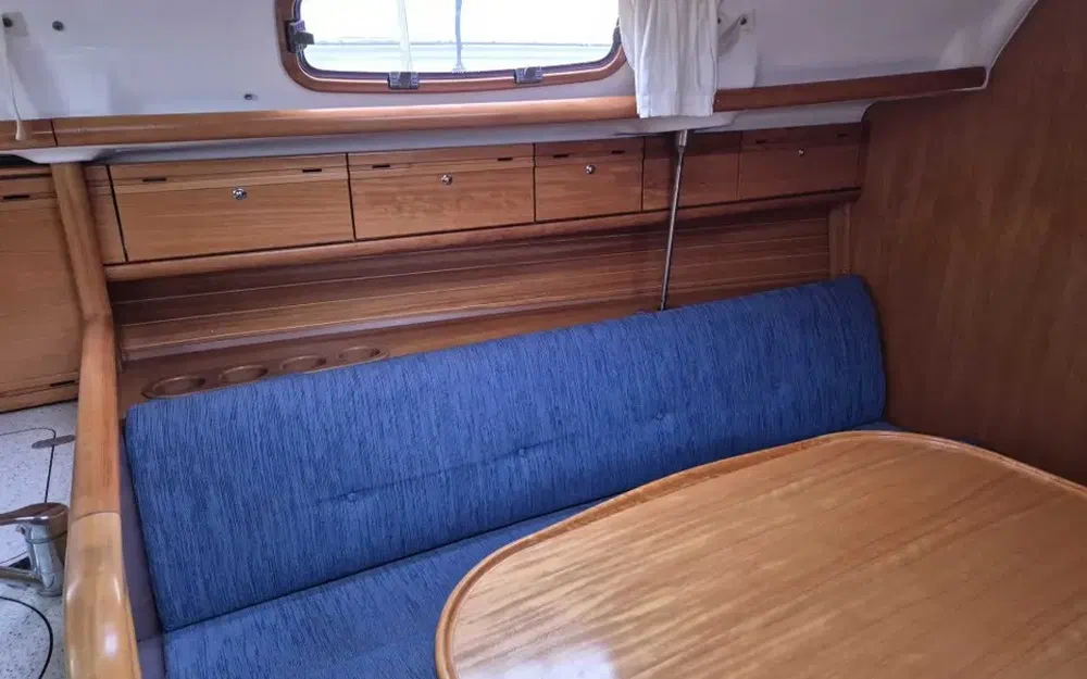 slider 10 Bavaria Cruiser 30