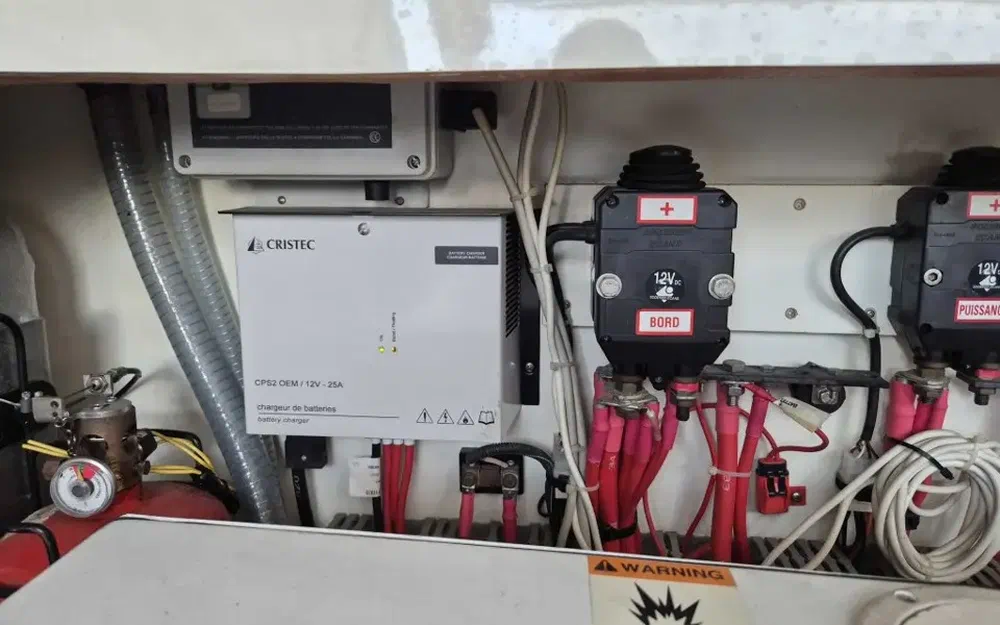 slider 21 Jeanneau Prestige 38 S