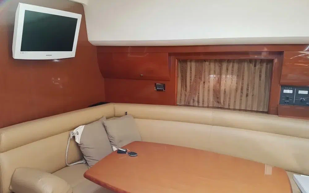 slider 6 Jeanneau Prestige 38 S