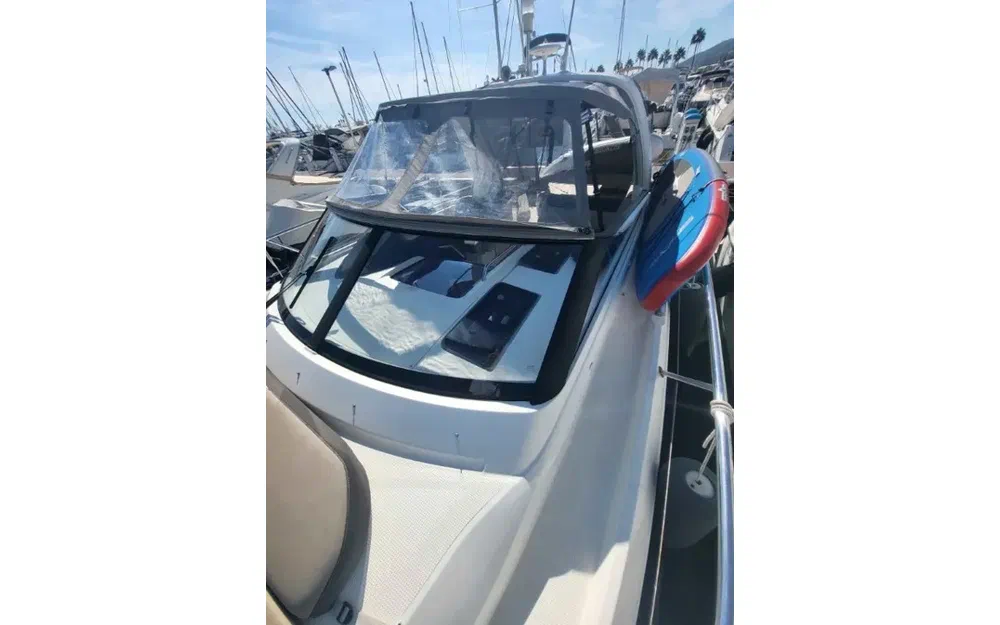 slider 15 Bavaria BMB 300 Sport