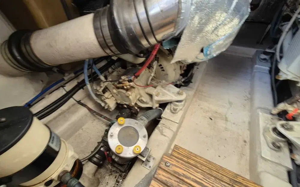 slider 9 Riviera 3350 Convertible