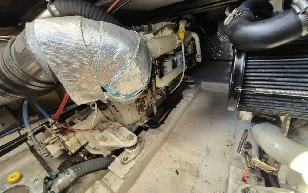 slider 11 Riviera 3350 Convertible