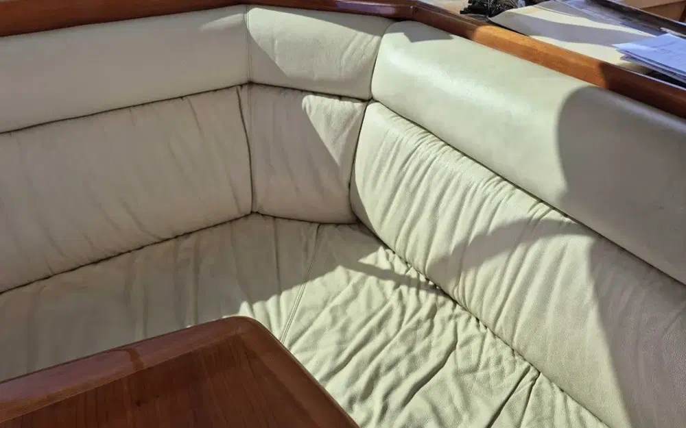 slider 22 Riviera 3350 Convertible