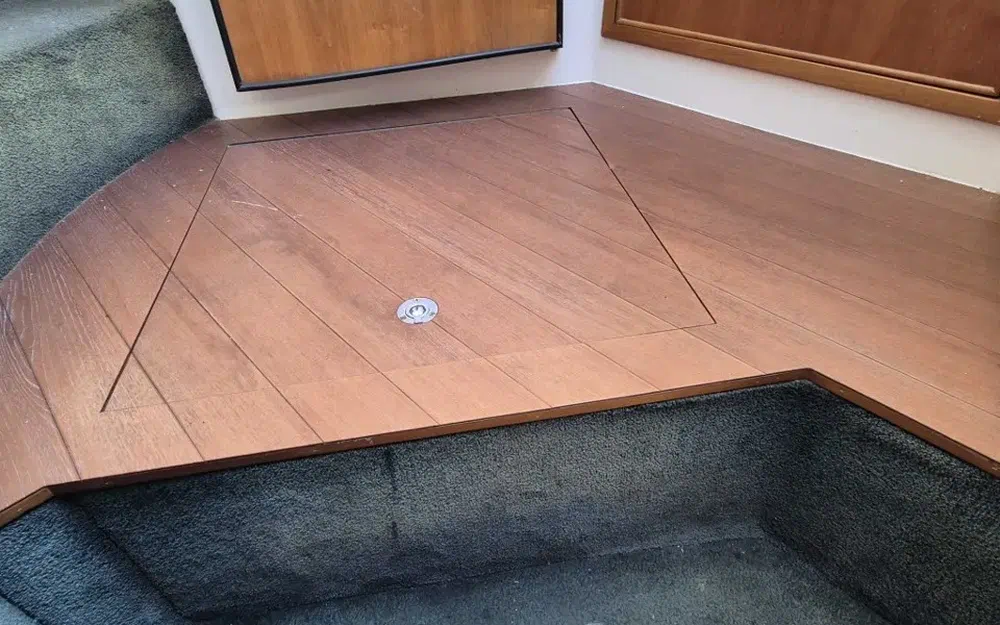 slider 31 Riviera 3350 Convertible