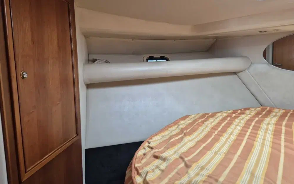 slider 38 Riviera 3350 Convertible