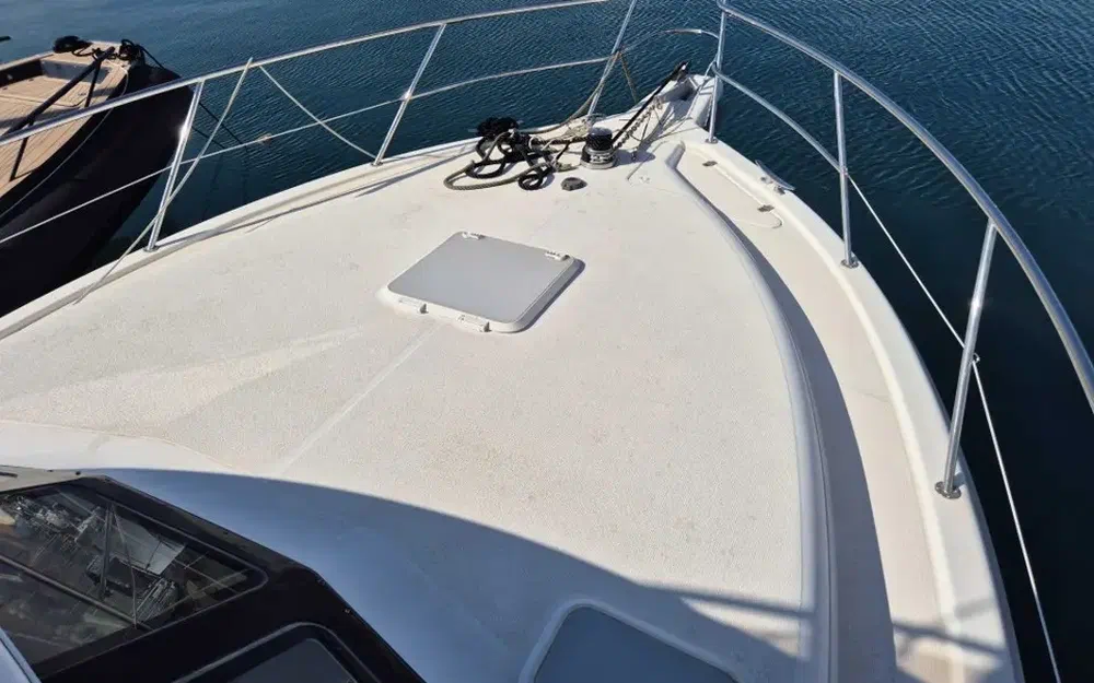 slider 3 Riviera 3350 Convertible