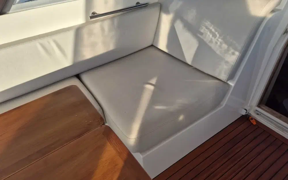 slider 25 Sealine SC 35