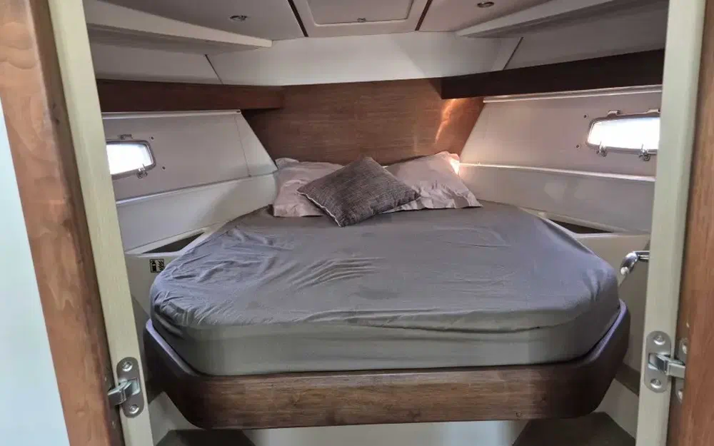 slider 26 Sealine SC 35