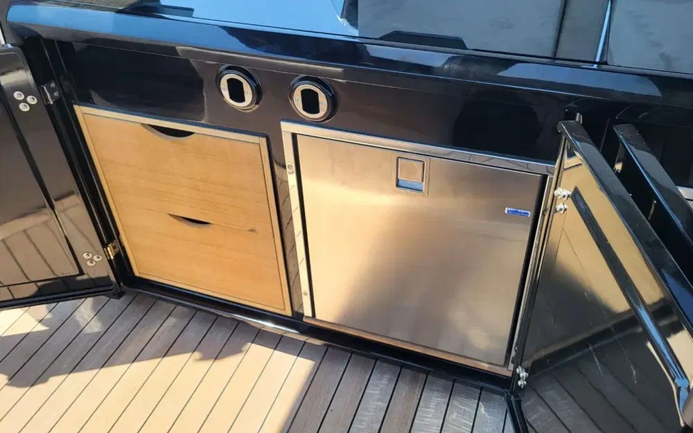 slider 27 Fjord 44 Open