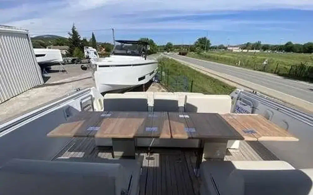 slider 7 Fjord 44 Open