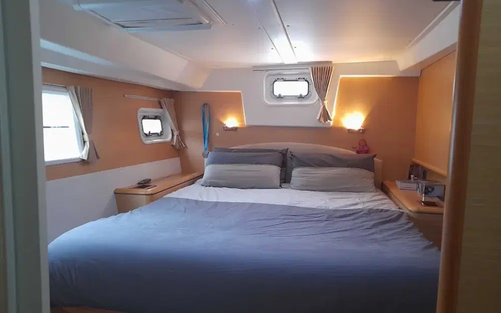 slider 10 Lagoon 500