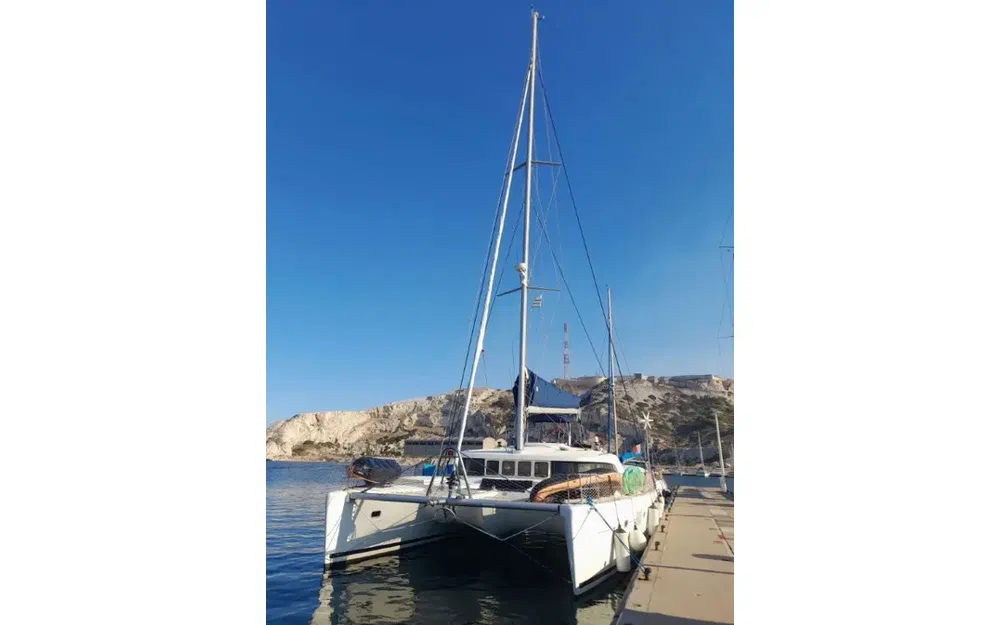 slider 11 Lagoon 500