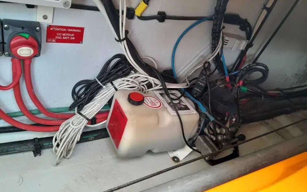 slider 24 Lagoon 500