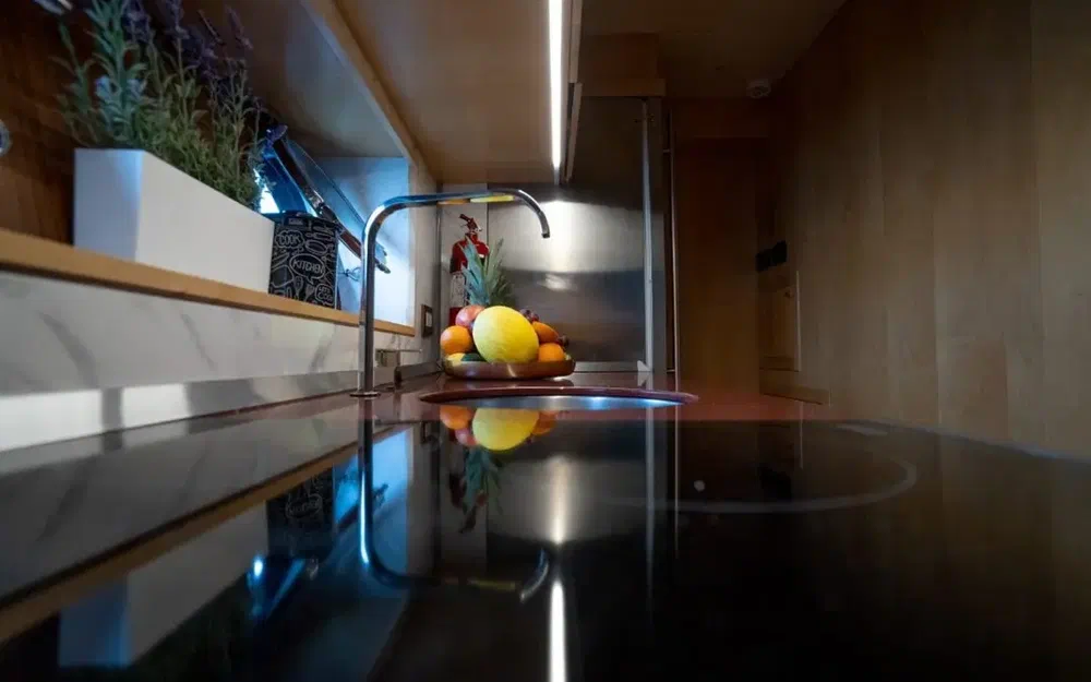 slider 11 Fashion Yachts Fashion 68