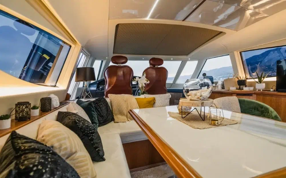 slider 3 Fashion Yachts Fashion 68