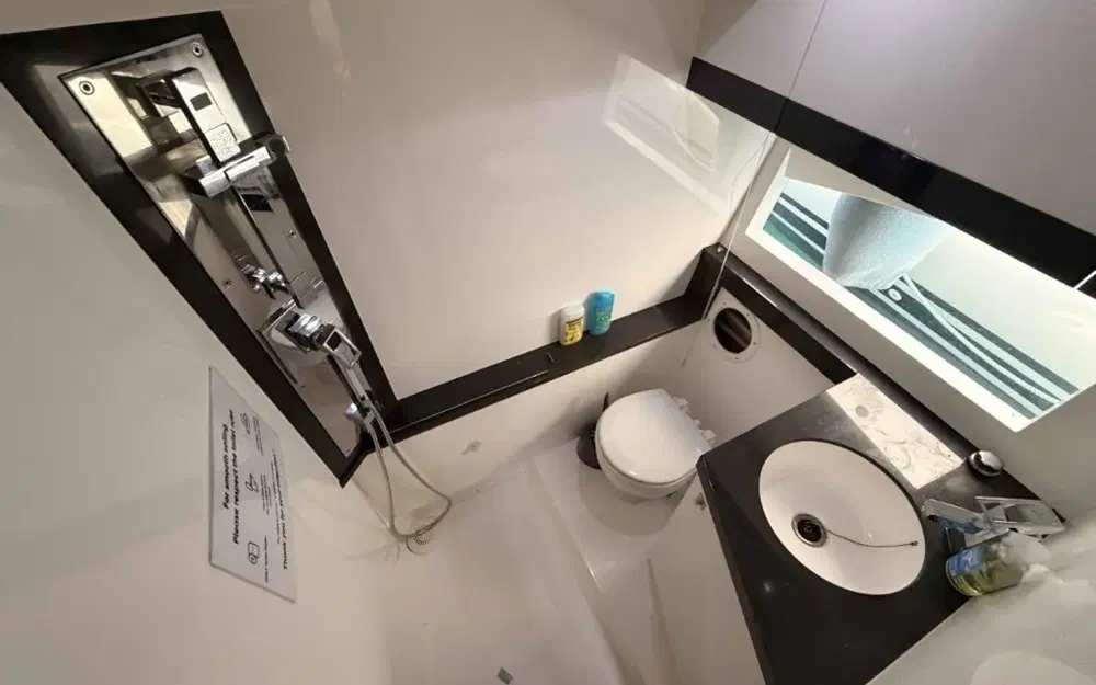 slider 18 Galeon 405 HTL