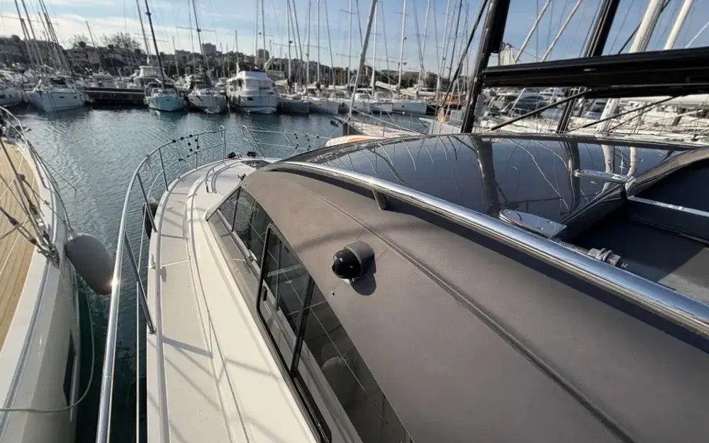 slider 19 Galeon 405 HTL