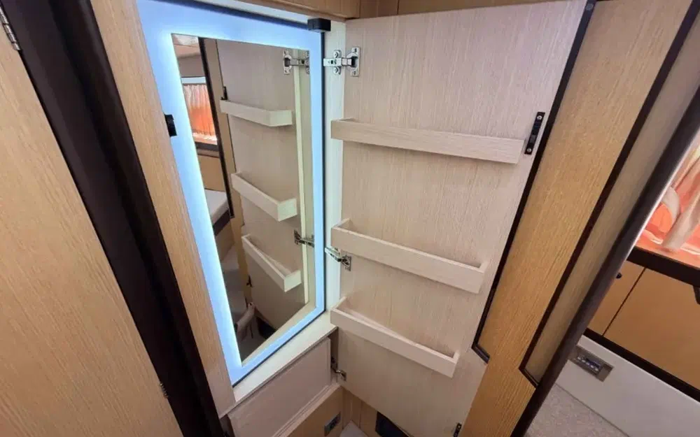 slider 36 Galeon 405 HTL