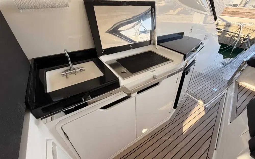 slider 4 Galeon 405 HTL