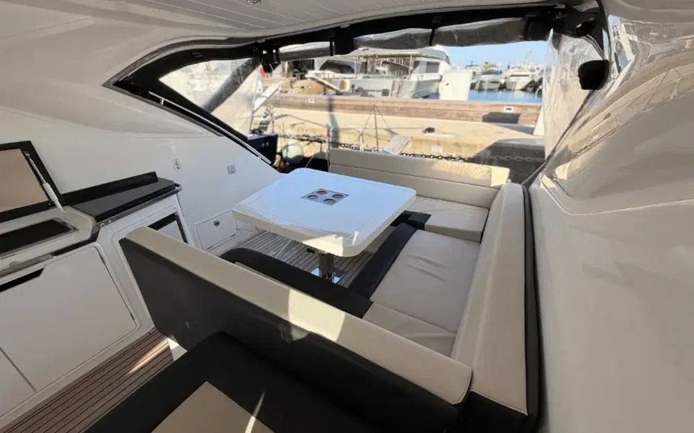 slider 5 Galeon 405 HTL