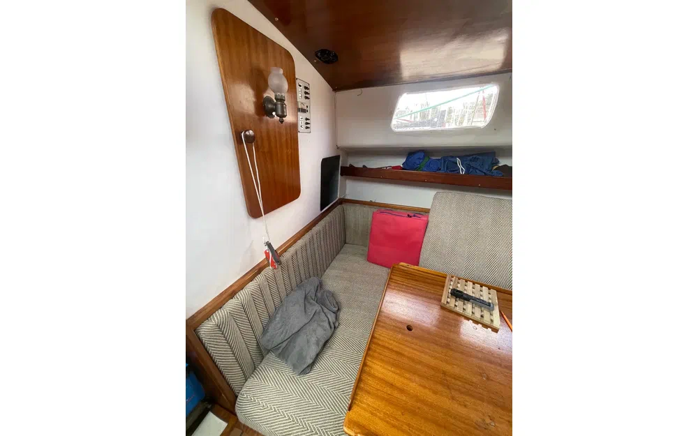 slider 10 Kirie Fifty 27