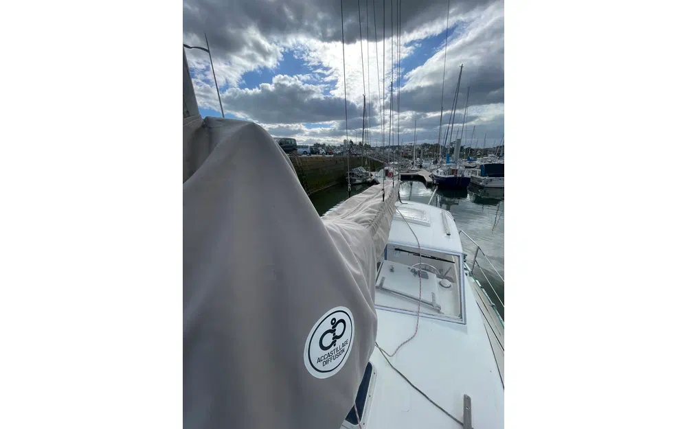 slider 26 Kirie Fifty 27