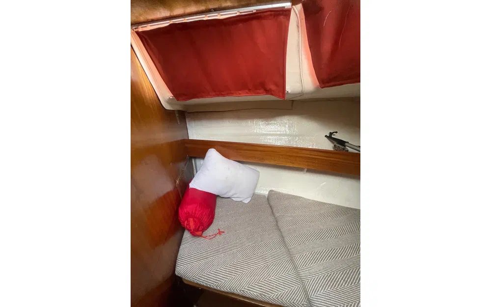 slider 2 Kirie Fifty 27