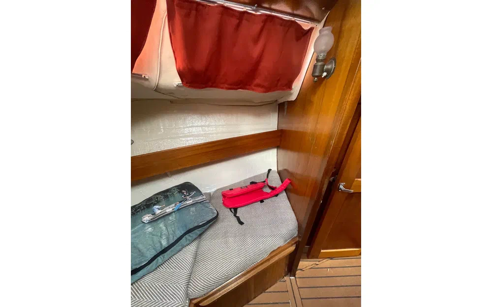 slider 4 Kirie Fifty 27