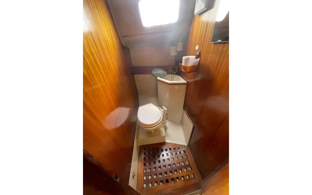 slider 5 Kirie Fifty 27