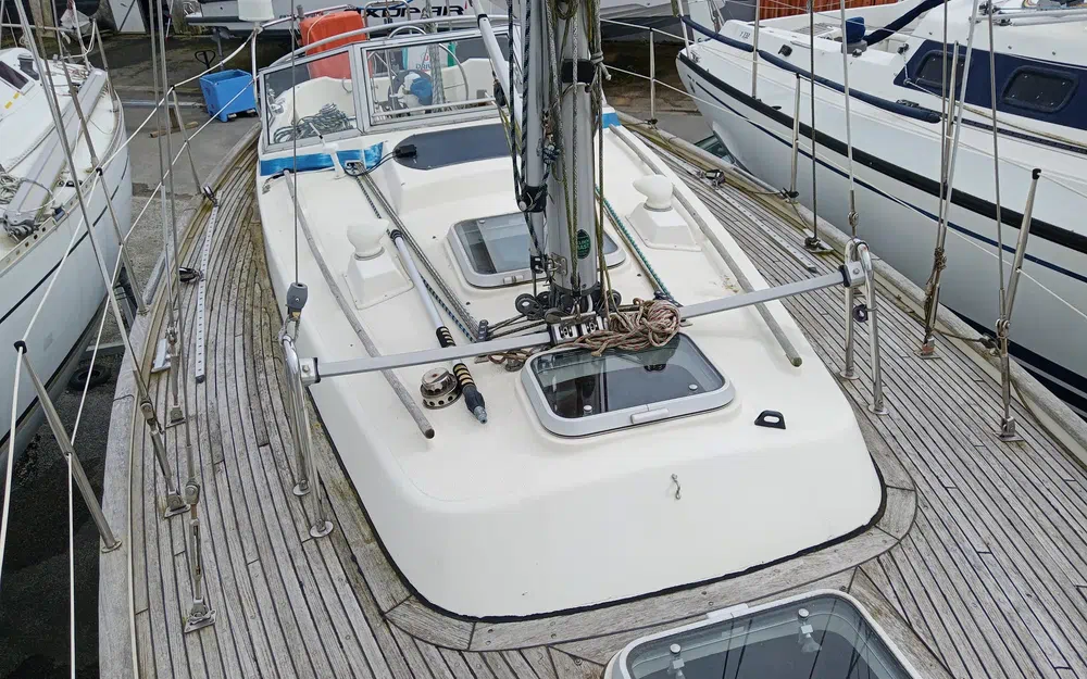 slider 10 Hallberg Rassy 312