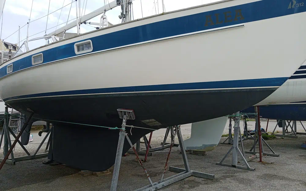 slider 1 Hallberg Rassy 312