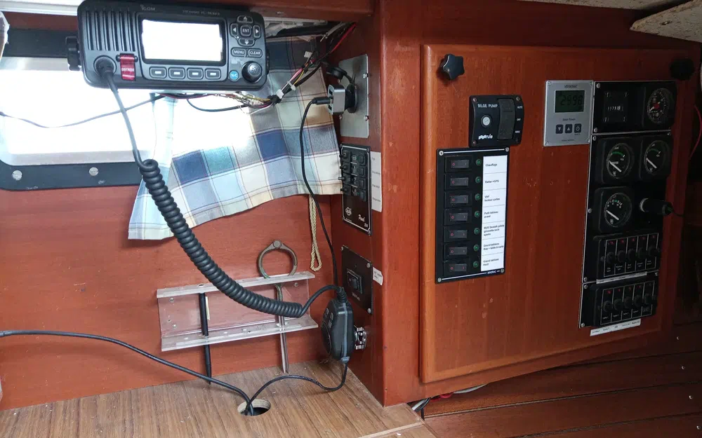 slider 20 Hallberg Rassy 312