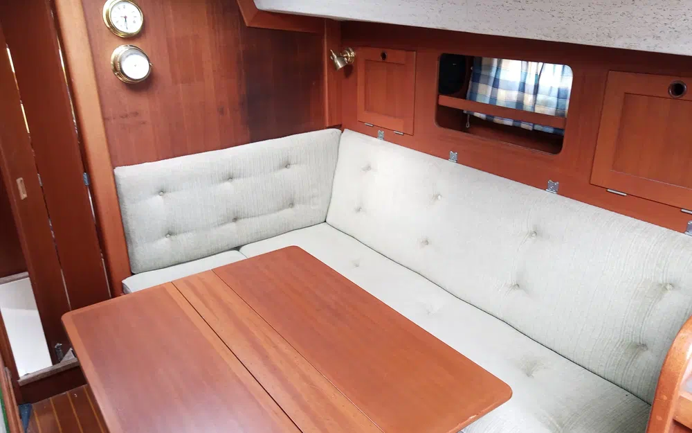 slider 23 Hallberg Rassy 312