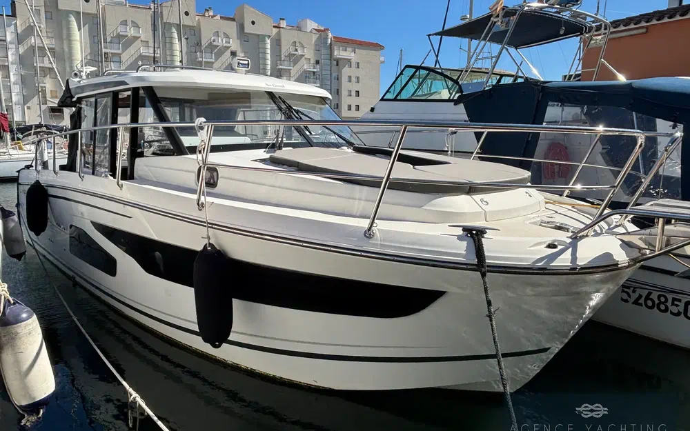 slider 0 Jeanneau Merry Fisher 1095