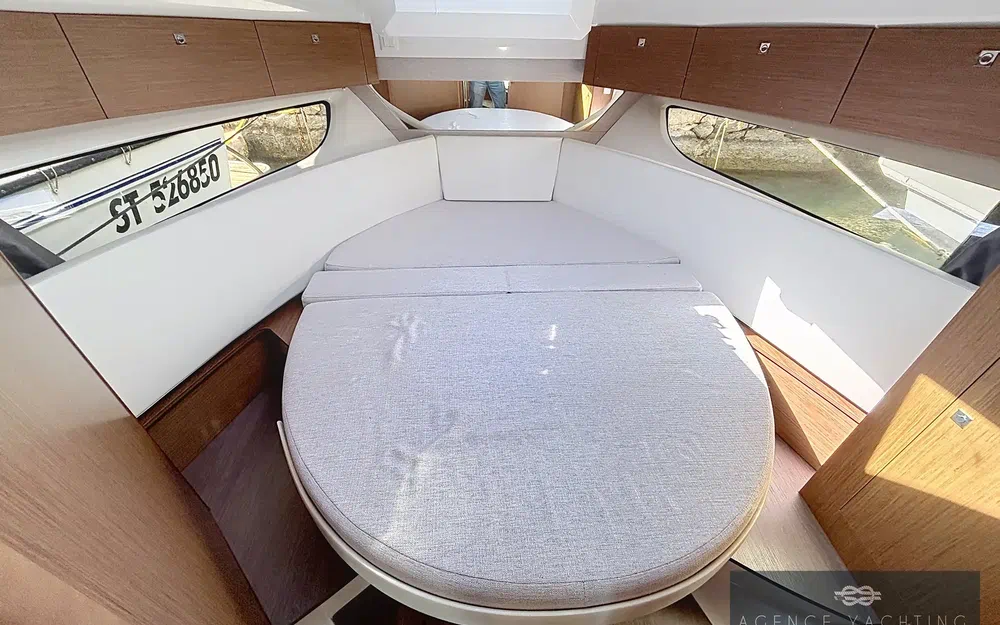 slider 13 Jeanneau Merry Fisher 1095