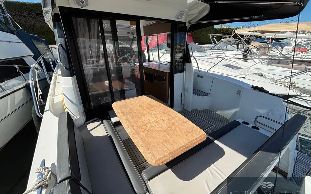 slider 24 Jeanneau Merry Fisher 1095