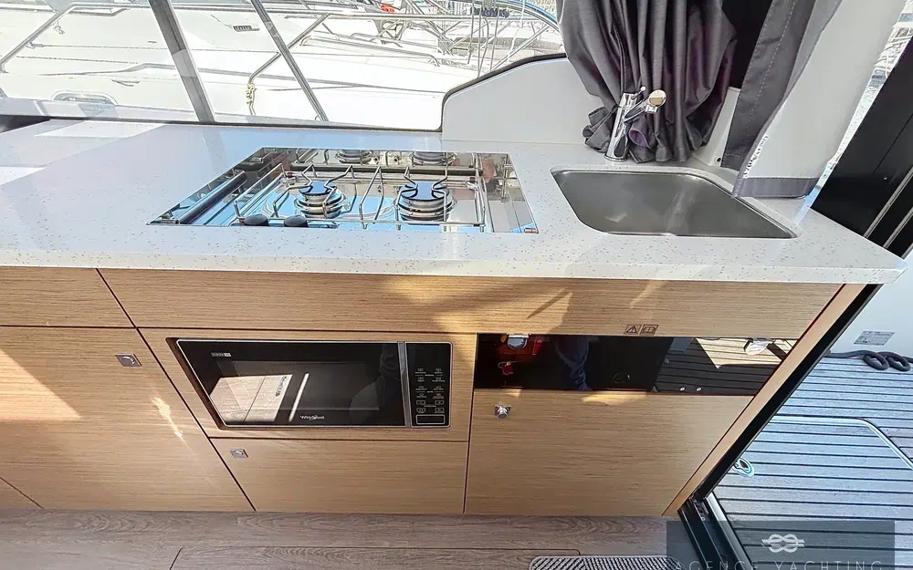 slider 6 Jeanneau Merry Fisher 1095