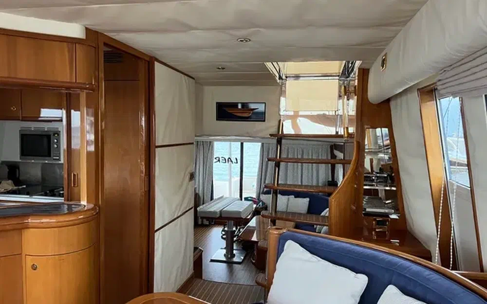 slider 11 Guy Couach 2200 Fly