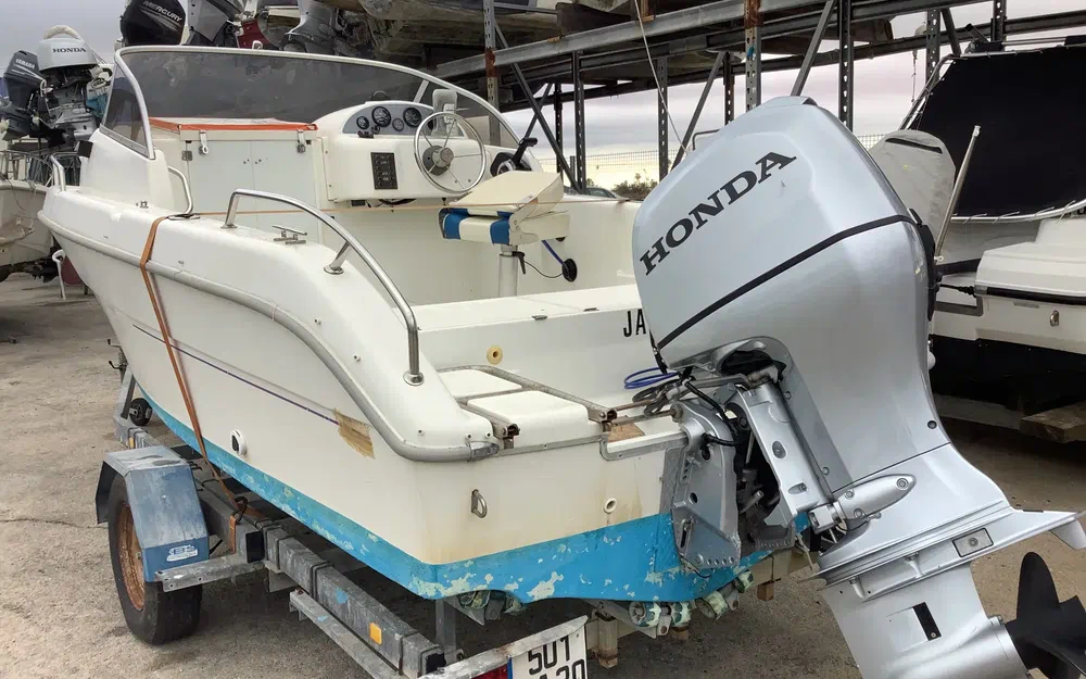 slider 1 Sessa Marine Week End Line 20 P