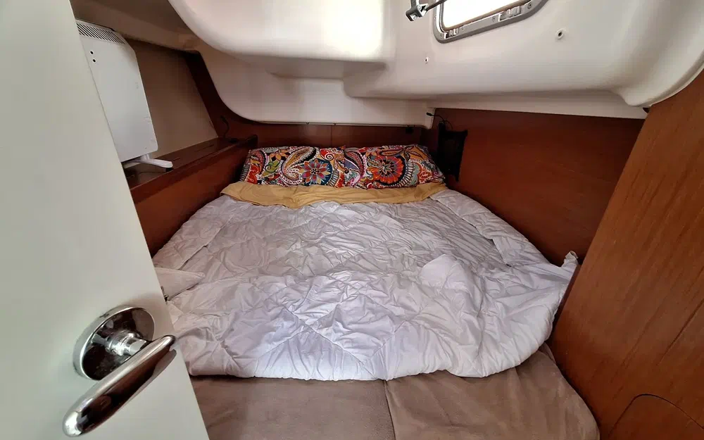 slider 11 Beneteau Oceanis 40