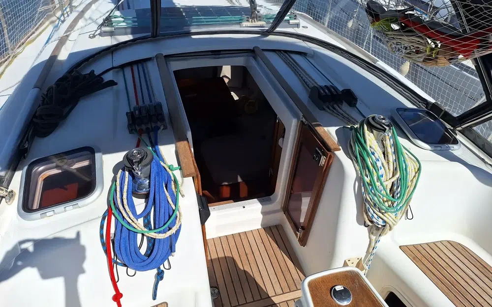 slider 14 Beneteau Oceanis 40