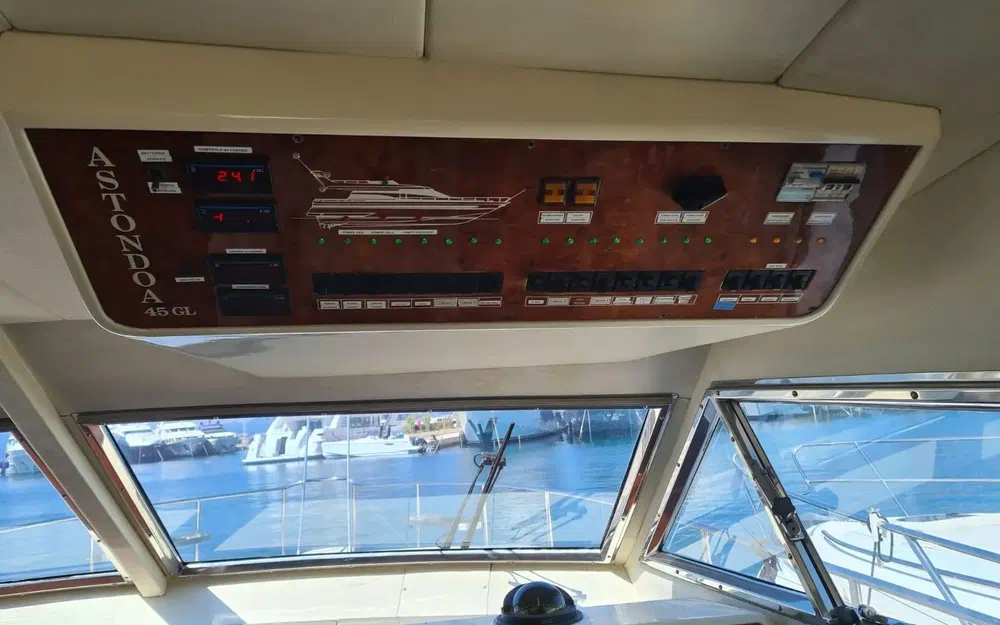 slider 11 Astondoa 45 GL