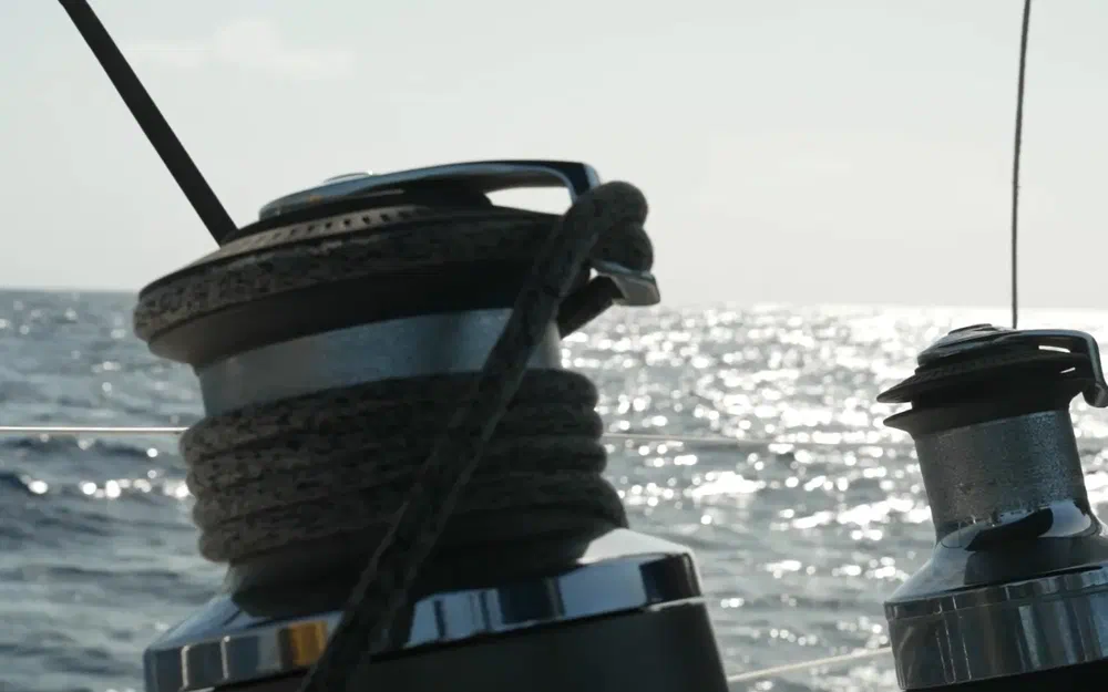 slider 27 Puma Yacht Cubic 70