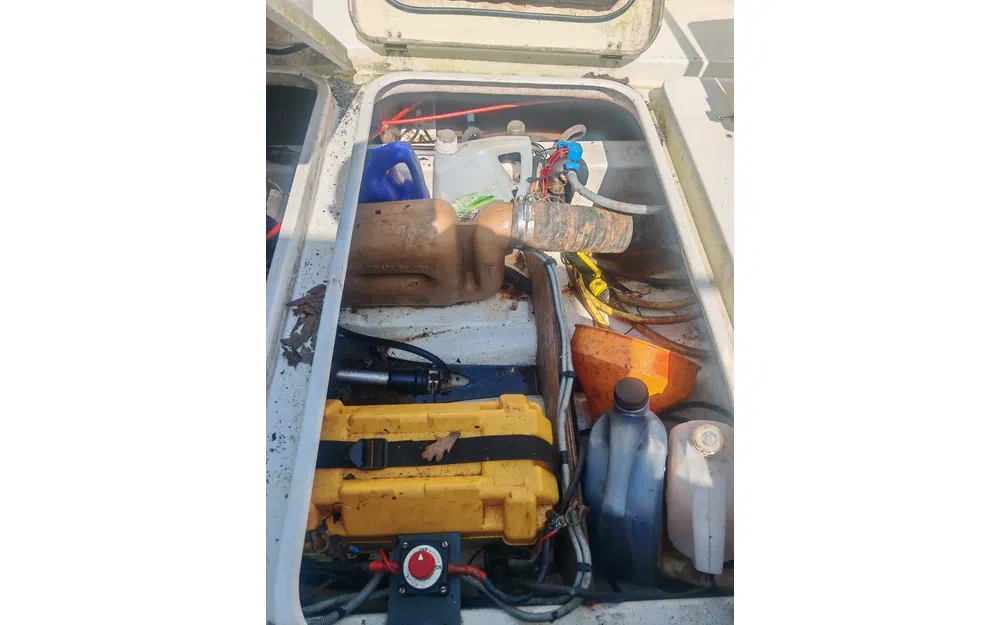 slider 1 Jeanneau Merry Fisher 635