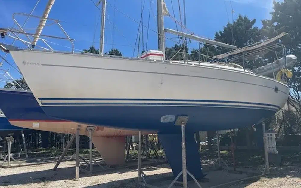 slider 13 Jeanneau Sun Odyssey 33.1