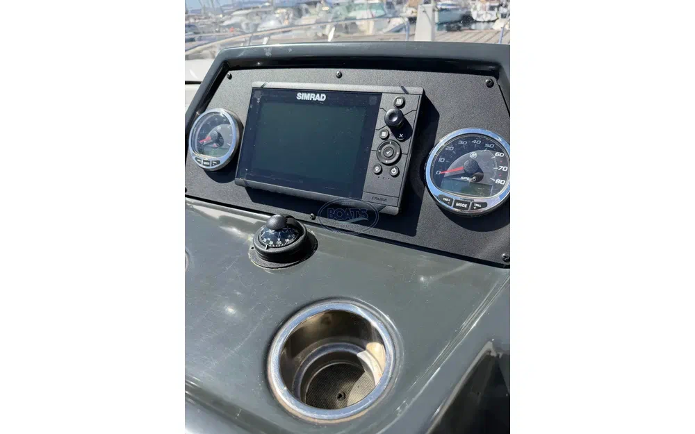 slider 9 Quicksilver Activ 675 Open