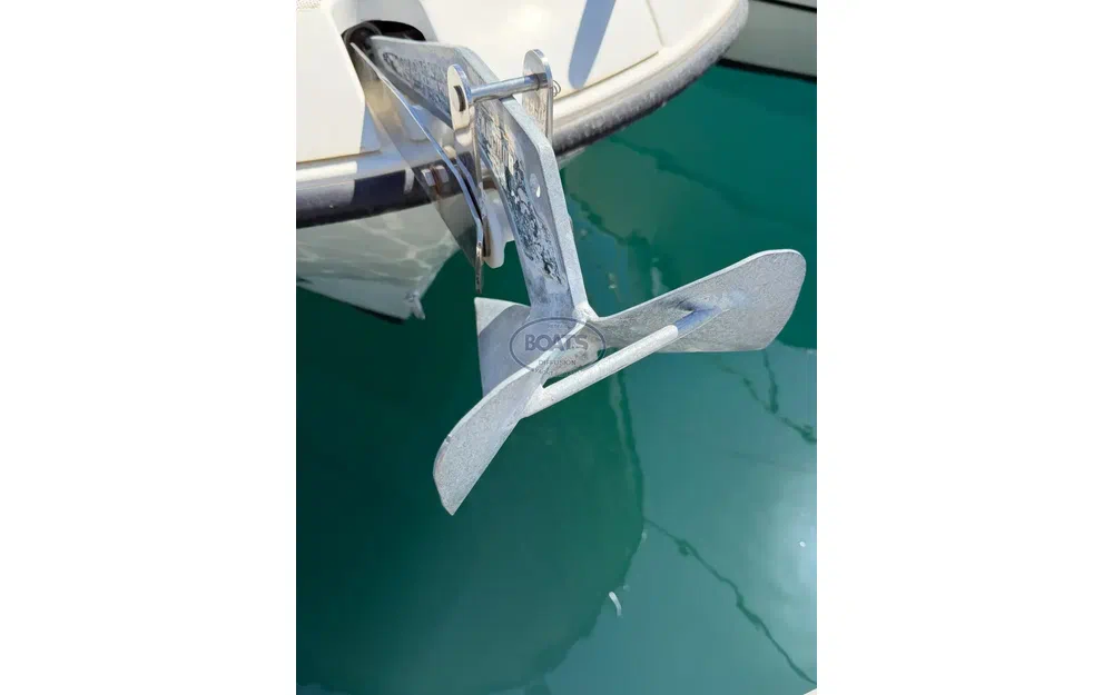 slider 11 Quicksilver Activ 675 Open