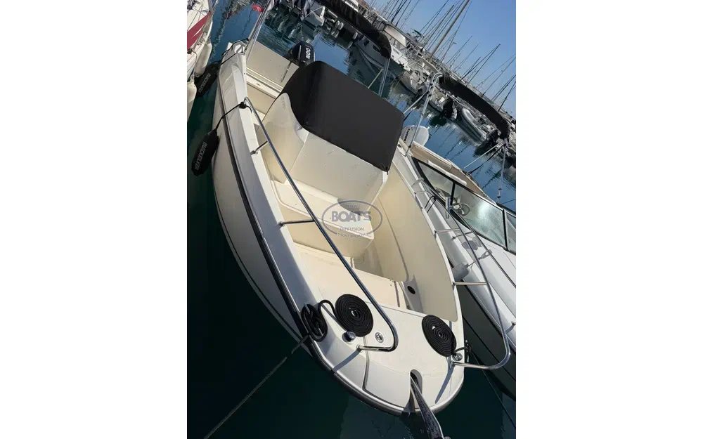 slider 2 Quicksilver Activ 675 Open