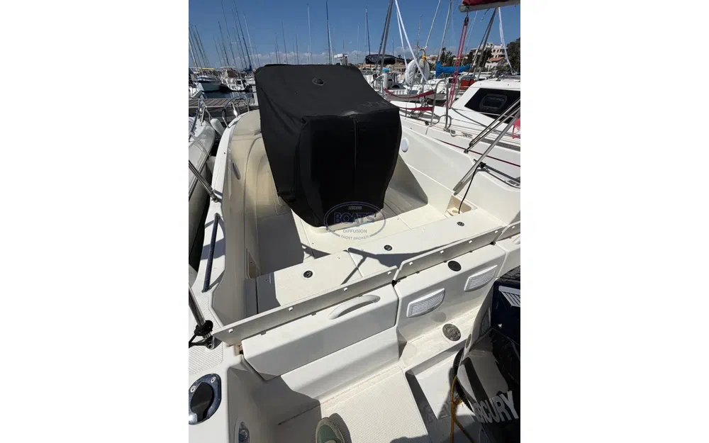 slider 3 Quicksilver Activ 675 Open