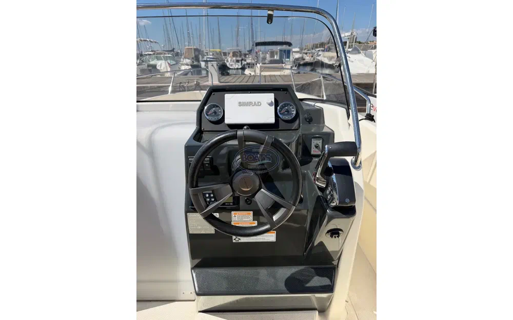 slider 7 Quicksilver Activ 675 Open